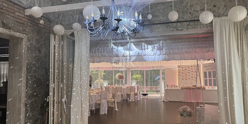SVADBA KUNERAD HOTEL THERESIA